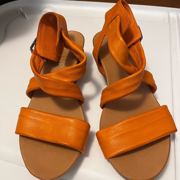 Leather sandals - Picture 5 of 6